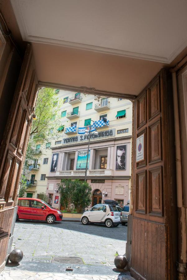 Vivi A Napoli Bed & Breakfast Екстериор снимка
