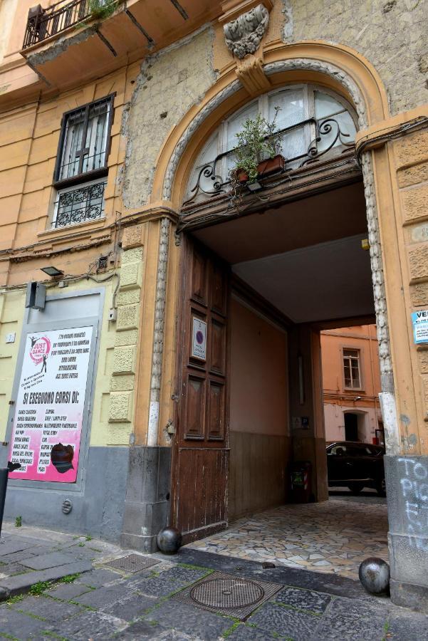 Vivi A Napoli Bed & Breakfast Екстериор снимка